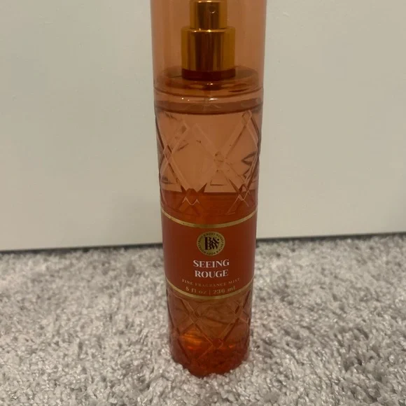 Seeing Rouge - Picture 1 of 3